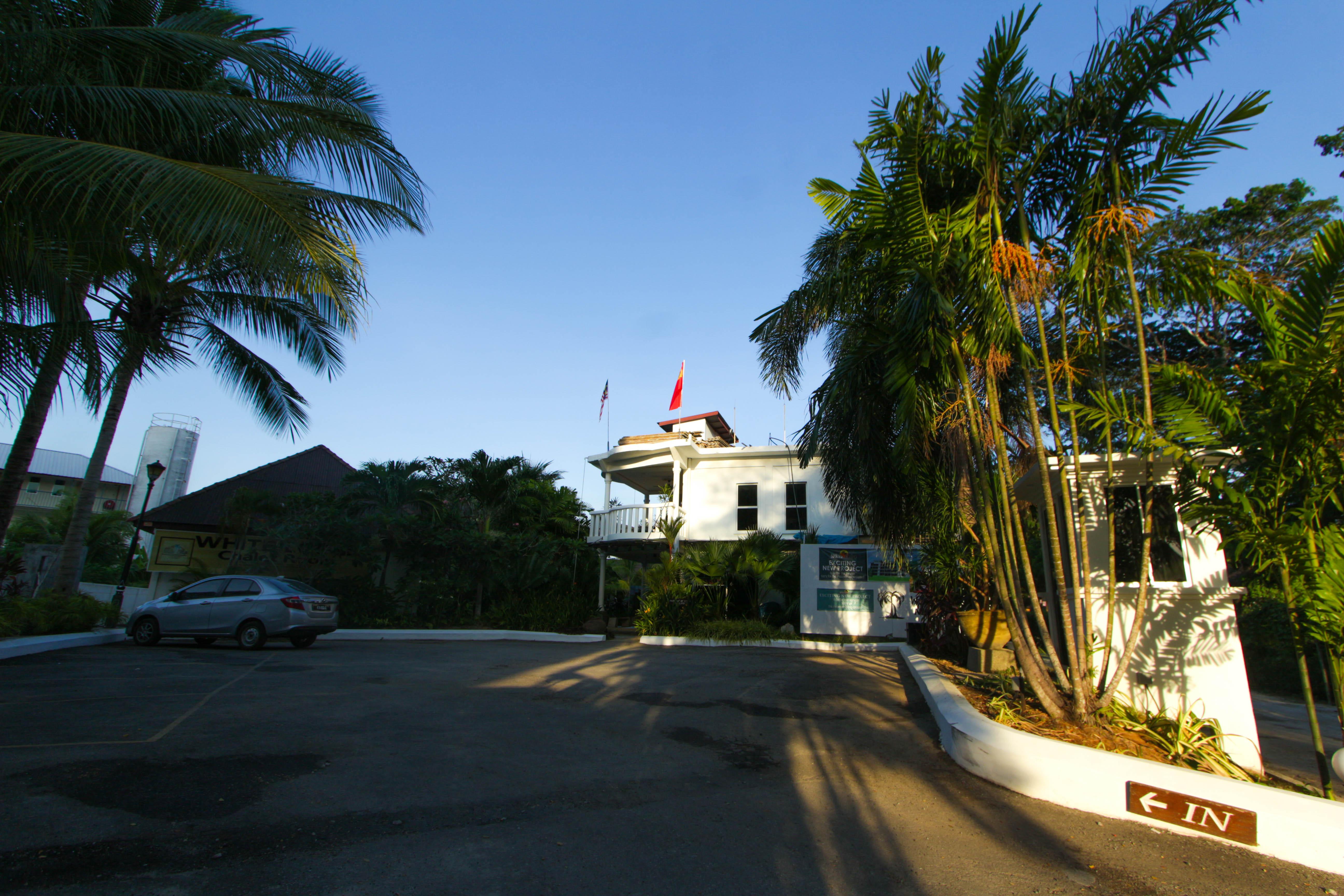 White Lodge Pantai Cenang  Ngoại thất bức ảnh